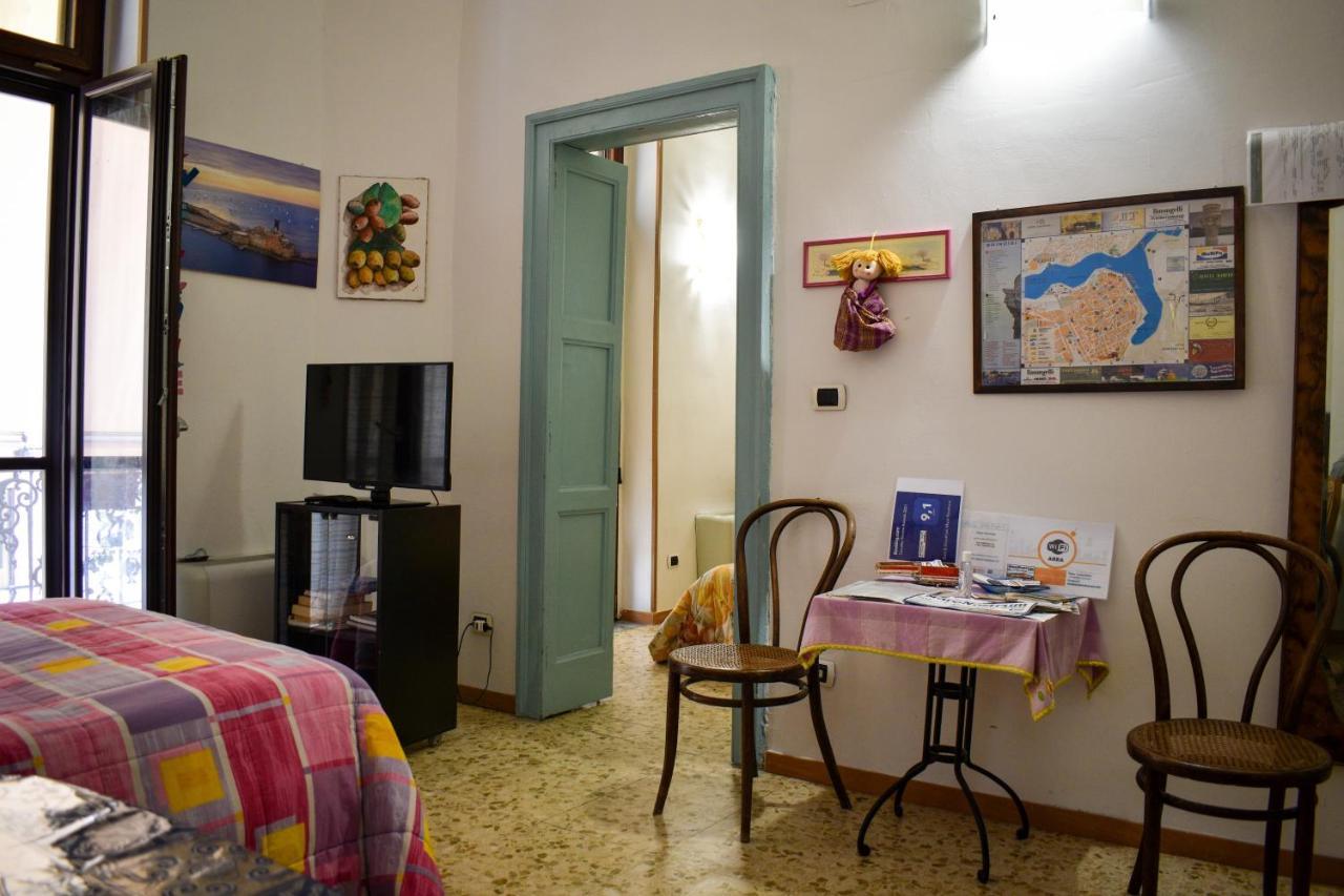 Bed & Breakfast Mare Nostrum Brindisi Exterior photo