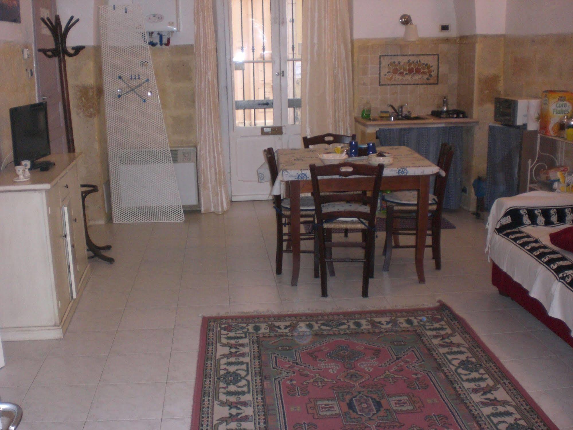 Bed & Breakfast Mare Nostrum Brindisi Exterior photo